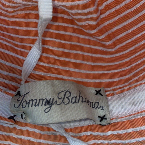 Tommy Bahama skirt - Picture 5 of 6